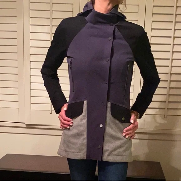 Veronica Beard wool and cashmere hooded jacket/coat - Picture 2 of 12